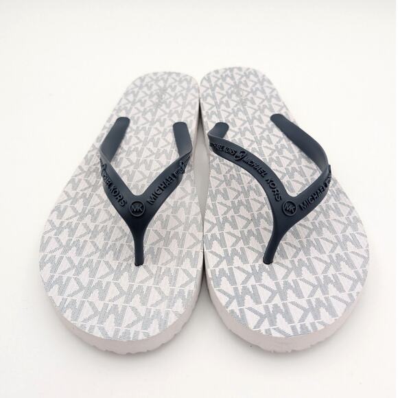Michael Kors Monogram Flip Flop Sandals Women's Lightweight PVC Size US10M EU41 - Picture 2 of 10